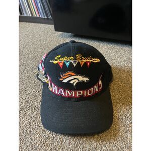 Vintage 90s Denver Broncos Super Bowl XXXII Champions Snapback Hat
